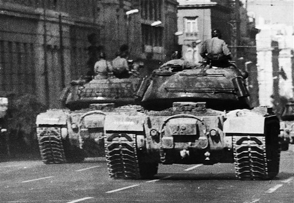junta-tanks